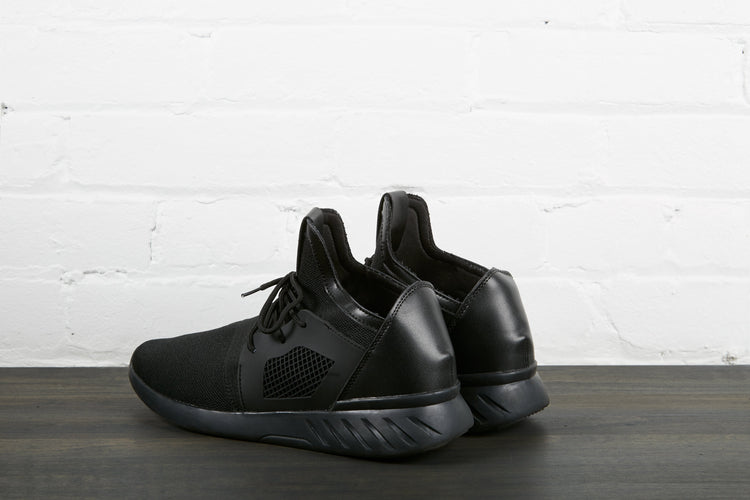 Pair Of Black Sneakers Back - Sillycube Demo Shop