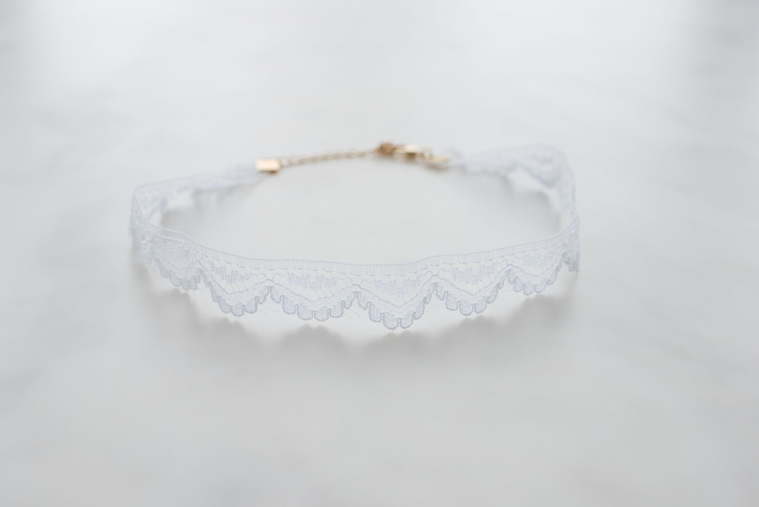 White Lace Choker Product Photo - Sillycube Demo Shop